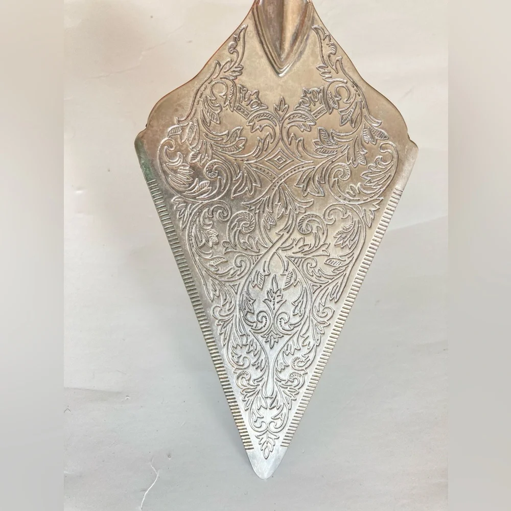 Cake server vintage cake server ornate silver plated wedding cake server